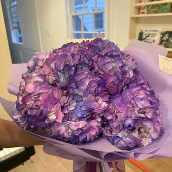 Ivory Florist  - Purple hydrangeas - Florists Near Me - Santa Monica, California