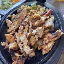 Austins Bar & Grill - Sizzling Fajitas