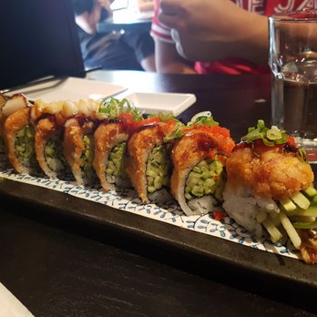 MiKi Sushi - Hot Love roll ($14) . - yummy! - Sushi Bars Near Me - Markham, Ontario