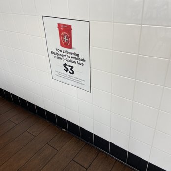 Firehouse Subs - Inside - Delis Near Me - Aurora, Colorado