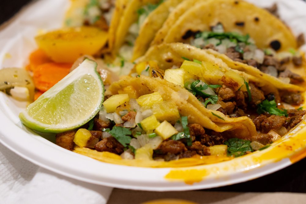 Carmelo's Tacos