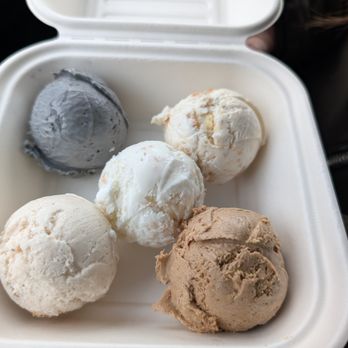 Lake Effect Artisan Ice Cream - Ice Cream & Frozen Yogurt Near Me - Buffalo, New York Lake Effect Artisan Ice Cream - Ice Cream & Frozen Yogurt Near Me - Buffalo, New York