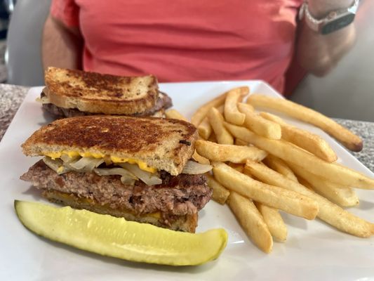 Tito's Diner by null