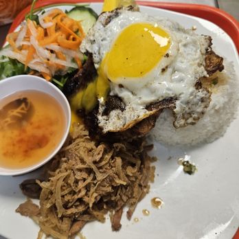 Phoenix Cafe - Vietnamese Near Me - St. Louis, Missouri