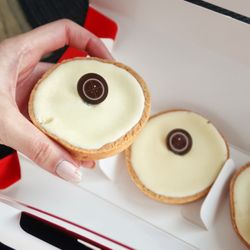 Love Me Sweet Japanese Cheesecake - Cheese tart