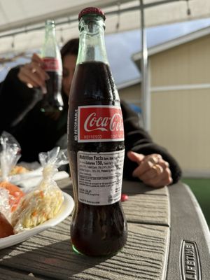 Ricas Pupusas by null