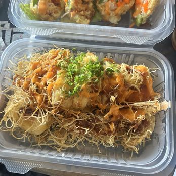 Mikko Sushi - Twister Tempura Roll - Sushi Bars Near Me - Vista, California