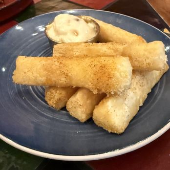 Mahari - Yucca fries with aioli - African Near Me - Chicago, Illinois