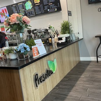Presotea Bakersfield - Front counter - Bubble Tea Near Me - Bakersfield, California Presotea Bakersfield - Front counter - Bubble Tea Near Me - Bakersfield, California