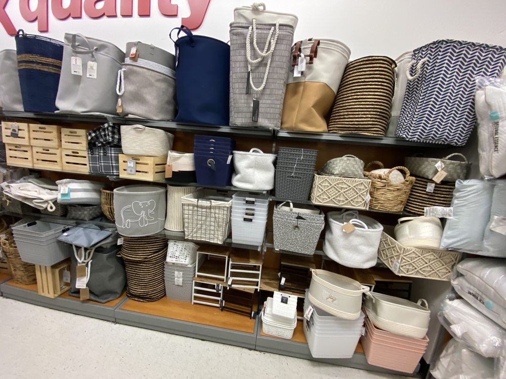 T.J. Maxx - Trusted Since 2015 - Updated July 2025 - 78 Photos - 915