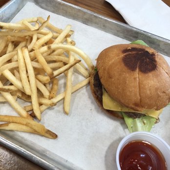 Caboose Commons - Breweries Near Me - Fairfax, Virginia