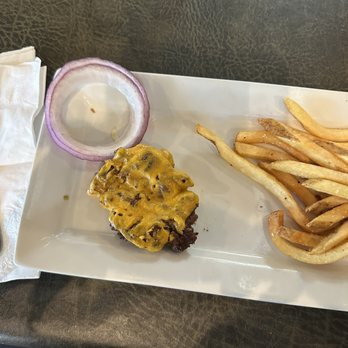Ruby Tuesday - Burgers Near Me - Mechanicsville, Virginia Ruby Tuesday - Burgers Near Me - Mechanicsville, Virginia