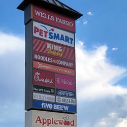 MemoryWise - Apple wood Village Sign