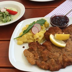 Gaststätte Weißes Lamm - Wiener Schnitzel