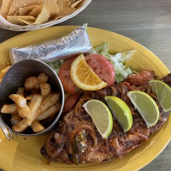 La Palapa - La Mojarra Fish plate - Mexican Near Me - Lubbock, Texas