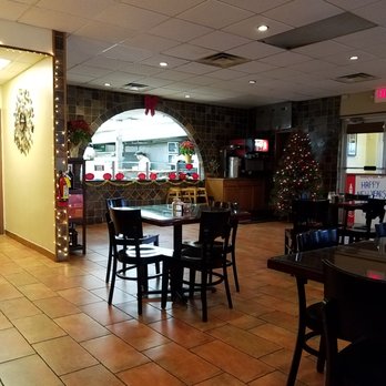 Sal's Famous Pizzeria - nice dining area and easy order counter by the slice - Italian Near Me - Mooresville, Indiana Sal's Famous Pizzeria - nice dining area and easy order counter by the slice - Italian Near Me - Mooresville, Indiana
