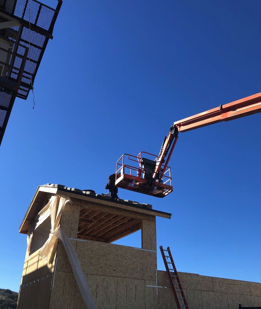 Slide of Guerrero Roofing