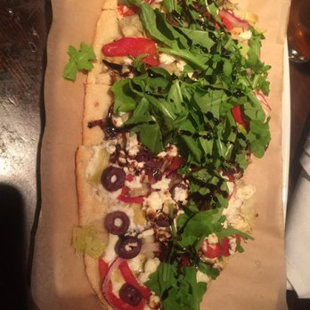 Union Kitchen and Tap Encinitas - The Mediterranean flatbread - New American Near Me - Encinitas, California