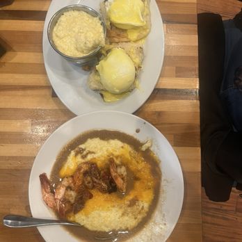 Cafe Fleur De Lis - Seafood eggs Benedict and Shrimp & Grits - Coffee & Tea Near Me - New Orleans, Louisiana Cafe Fleur De Lis - Seafood eggs Benedict and Shrimp & Grits - Coffee & Tea Near Me - New Orleans, Louisiana