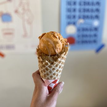Sunday Ice Cream - Single scoop split in waffle cone with - Ice Cream & Frozen Yogurt Near Me - San Diego, California Sunday Ice Cream - Single scoop split in waffle cone with - Ice Cream & Frozen Yogurt Near Me - San Diego, California