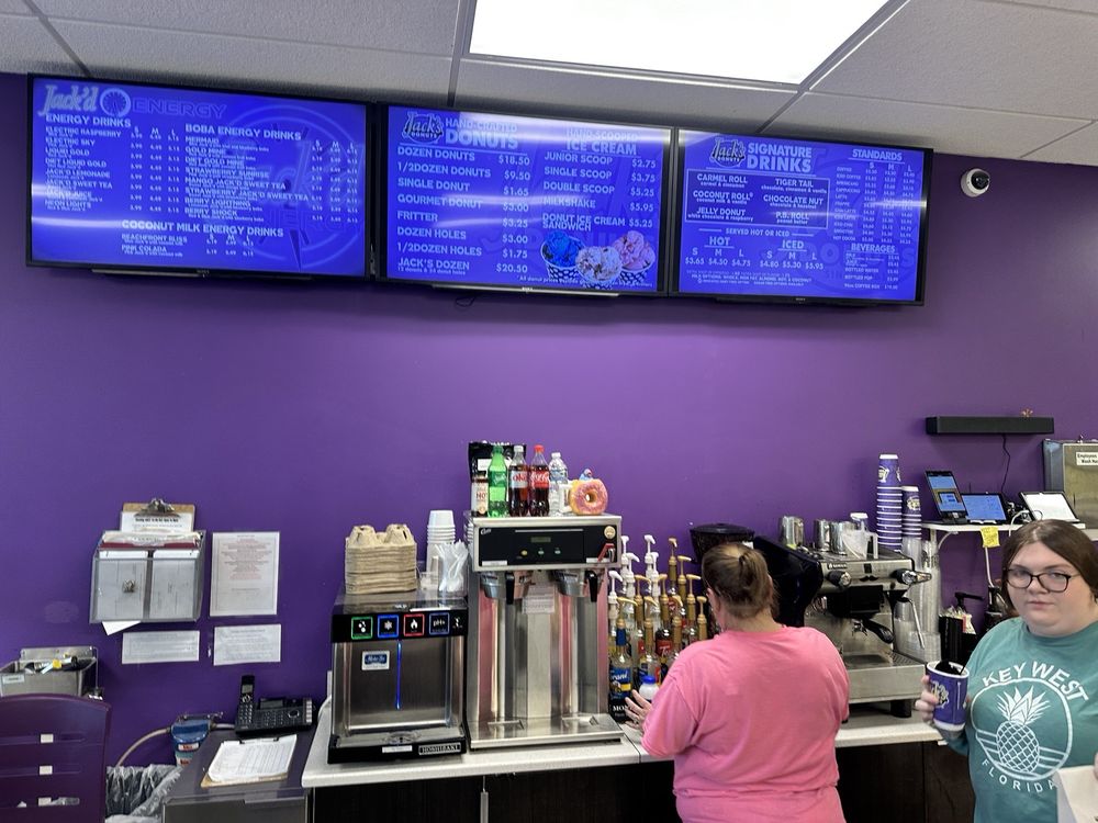 JACK’S DONUTS Updated September 2024 32 Photos & 40 Reviews 6835