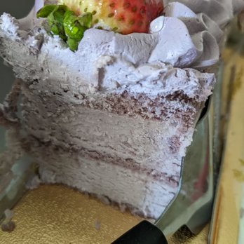 Ni Ni Bakery - Desserts Near Me - Diamond Bar, California