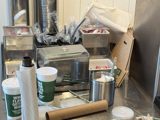 Wingstop by null