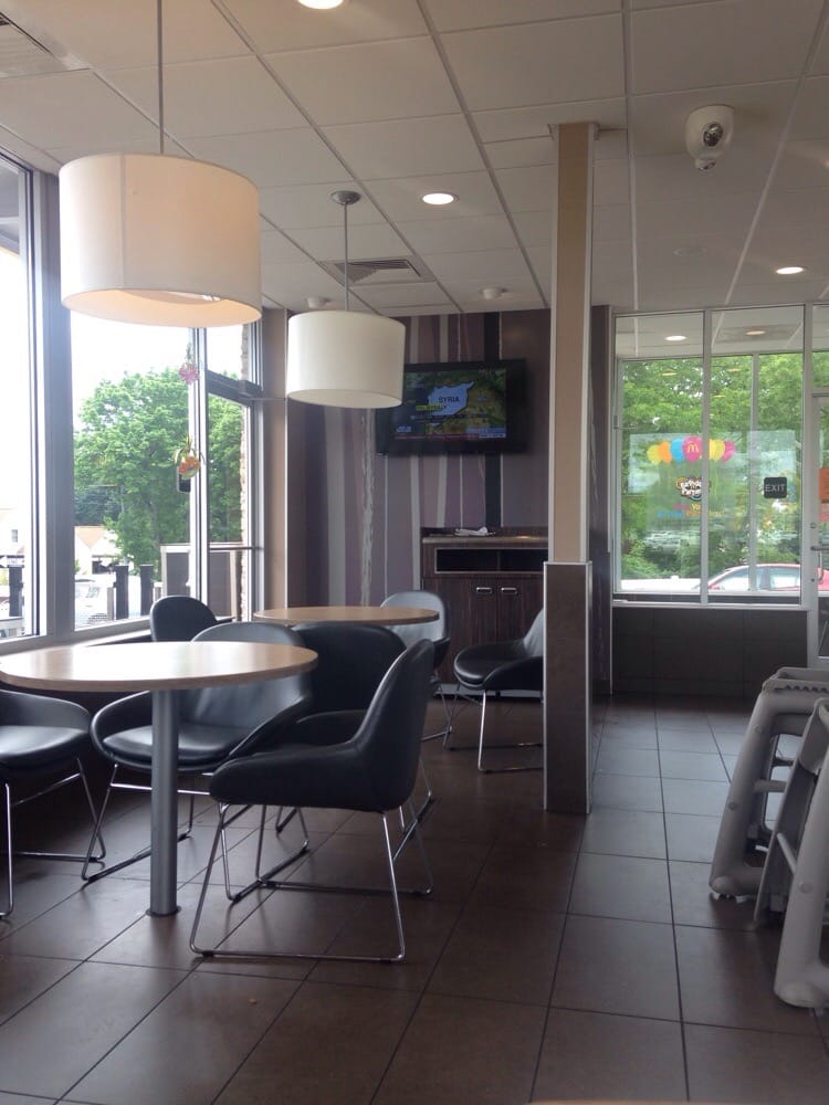 MCDONALD’S Updated September 2024 102 Clearview Cir, Butler