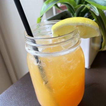 Veranda Restaurant - Mocktail - American Near Me - San Diego, California Veranda Restaurant - Mocktail - American Near Me - San Diego, California
