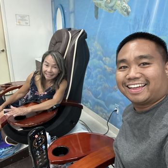 Crystal's Nails & Spa - Nail Salons Near Me - Lakeside, California