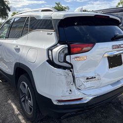 Damian Paint & Body - Rear end damage to 2021 GMC Terrain. Before repairs were completed