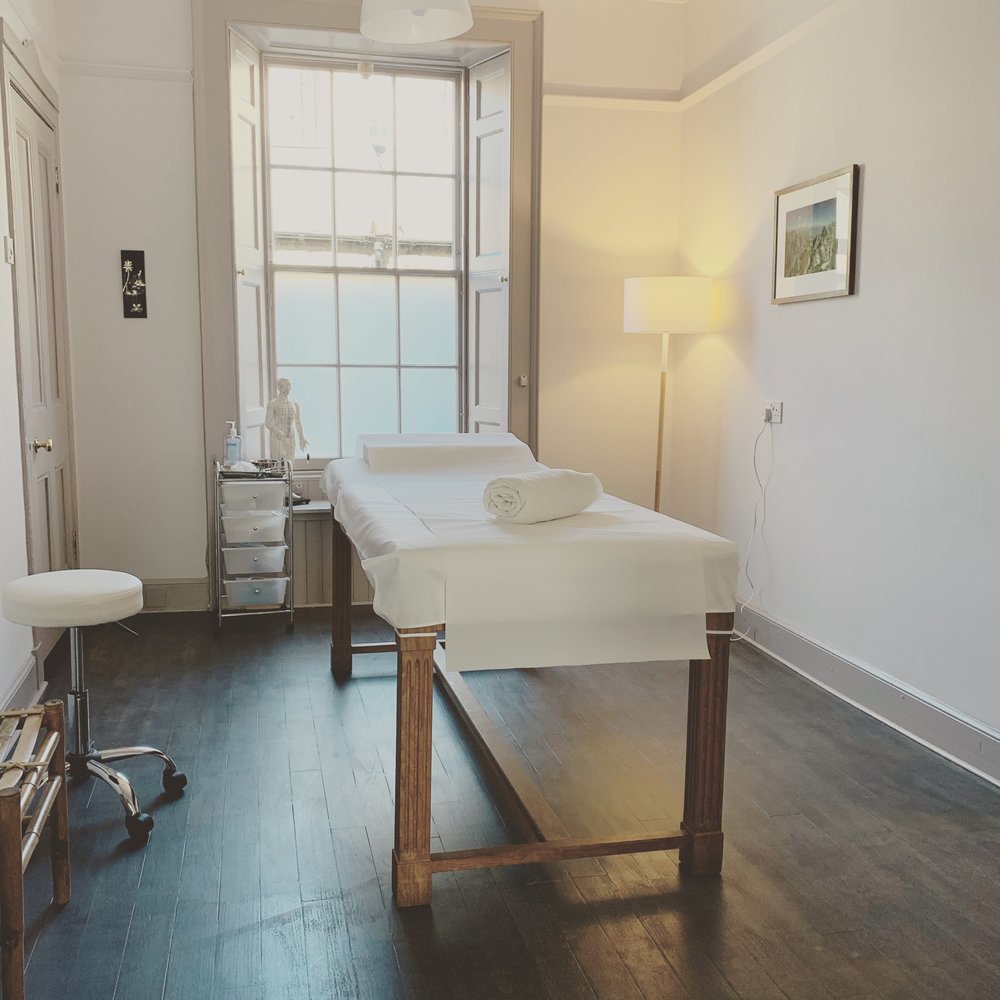 LISA LEE ACUPUNCTURE 35 William Street, Edinburgh, United Kingdom
