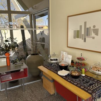 Hope Springs - Snacks in lobby - Hotels Near Me - Desert Hot Springs, California Hope Springs - Snacks in lobby - Hotels Near Me - Desert Hot Springs, California
