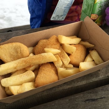 Easy Eats - Child meal $12 nuggets and chips with juice box - Restaurants Near Me - Falls Creek, VIC