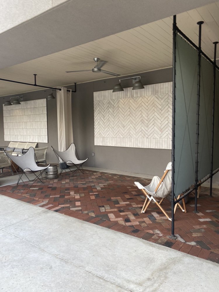 SOUTHLINE RESIDENCES Updated September 2024 226 Newell Ave, San Antonio, Texas Apartments