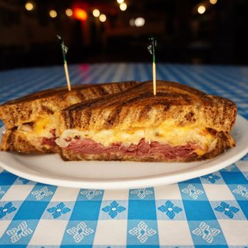 Hugo's - Hugo's classic Reuben sandwich - New American Near Me - Fayetteville, Arkansas Hugo's - Hugo's classic Reuben sandwich - New American Near Me - Fayetteville, Arkansas