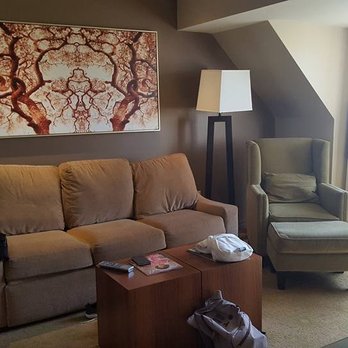 Hotel Corque - Comfortable sitting room - Hotels Near Me - Solvang, California Hotel Corque - Comfortable sitting room - Hotels Near Me - Solvang, California