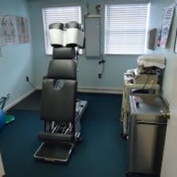 Holliston Spine & Sports Center