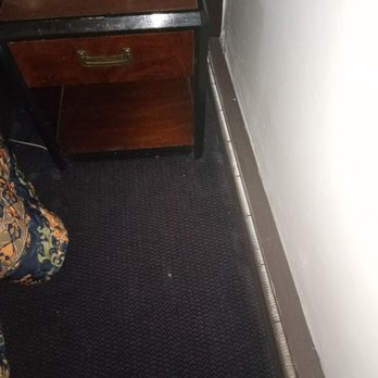 Economy Inn - Filthy carpet with particles all over room. - Hotels Near Me - Barstow, California Economy Inn - Filthy carpet with particles all over room. - Hotels Near Me - Barstow, California