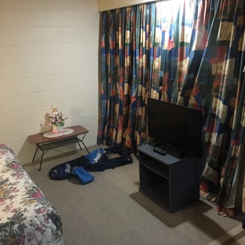 Ala Moana Motel - 32" TV - Hotels Near Me - Paihia, CAN