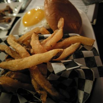 Wilson Hardware Kitchen & Bar - Wilson Hardware's Avocado Burger! - New American Near Me - Arlington, Virginia Wilson Hardware Kitchen & Bar - Wilson Hardware's Avocado Burger! - New American Near Me - Arlington, Virginia