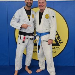 Gracie Humaitá Columbia Brazilian Jiujitsu - Earned my blue belt!