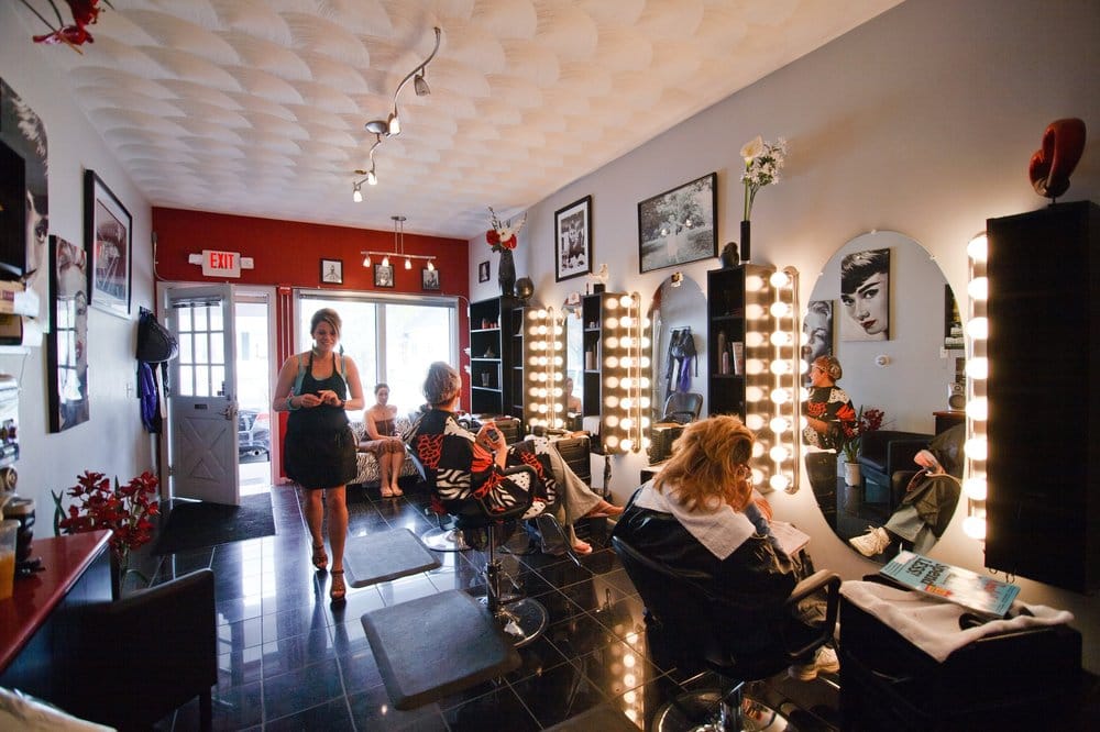 BISOUS BISOUS SALON Updated August 2024 897 Smithfield Ave, Lincoln