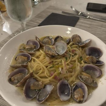 Benvenuti Ristorante - Clam pasta - Italian Near Me - Walnut Creek, California Benvenuti Ristorante - Clam pasta - Italian Near Me - Walnut Creek, California