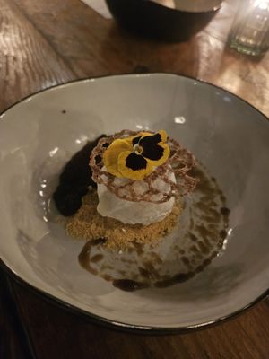 O by Marcos Spaziani by null