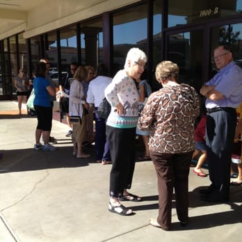 Early Bird - Sunday morning crowd!! - New American Near Me - Fullerton, California