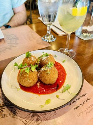 Osteria Amore by null