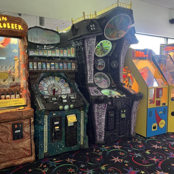 Oh Wow Nickel Arcade - Arcades Near Me - Fresno, California Oh Wow Nickel Arcade - Arcades Near Me - Fresno, California