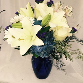 Flowers By Jeanie - Beautiful arrangement for my aunt from Flowers by Jeanie - Florists Near Me - Mankato, Minnesota Flowers By Jeanie - Beautiful arrangement for my aunt from Flowers by Jeanie - Florists Near Me - Mankato, Minnesota