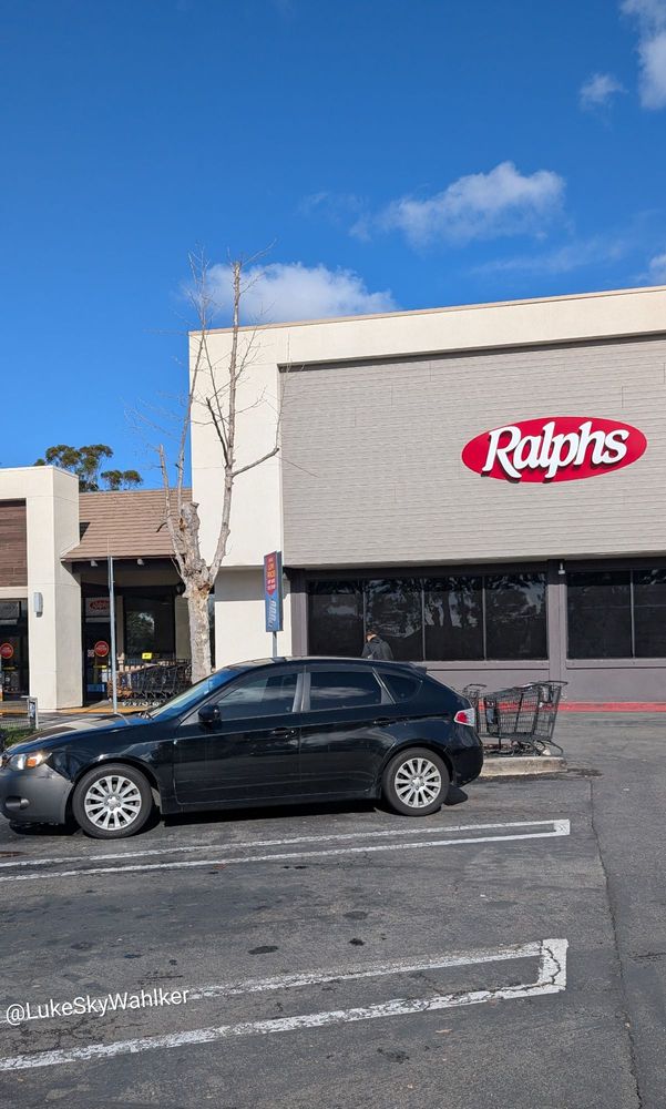 Ralphs Logo